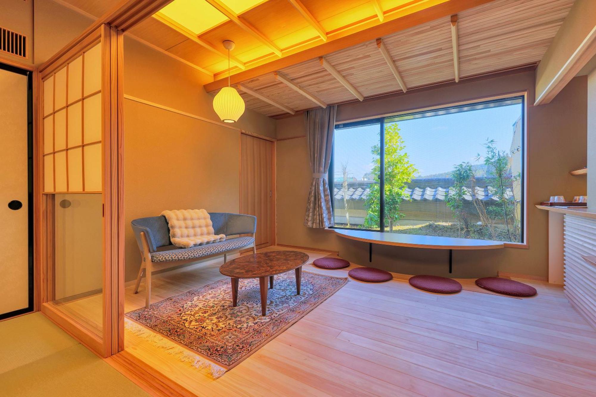 Hotel Honjin Hiranoya Kachoan Takayama  Esterno foto