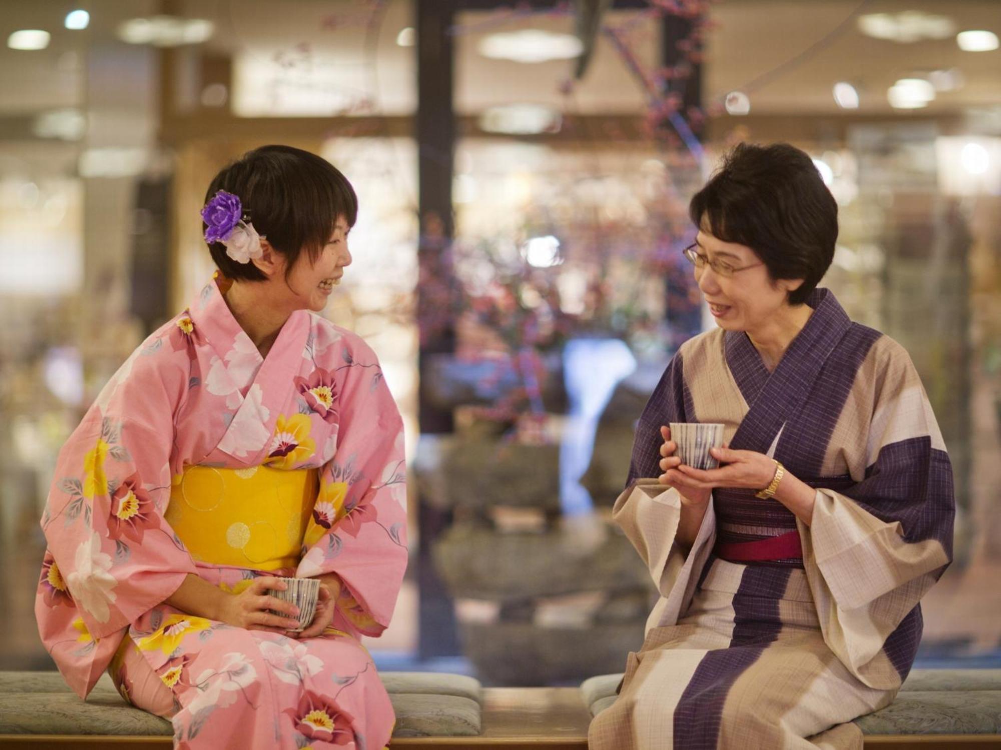 Hotel Honjin Hiranoya Kachoan Takayama  Esterno foto