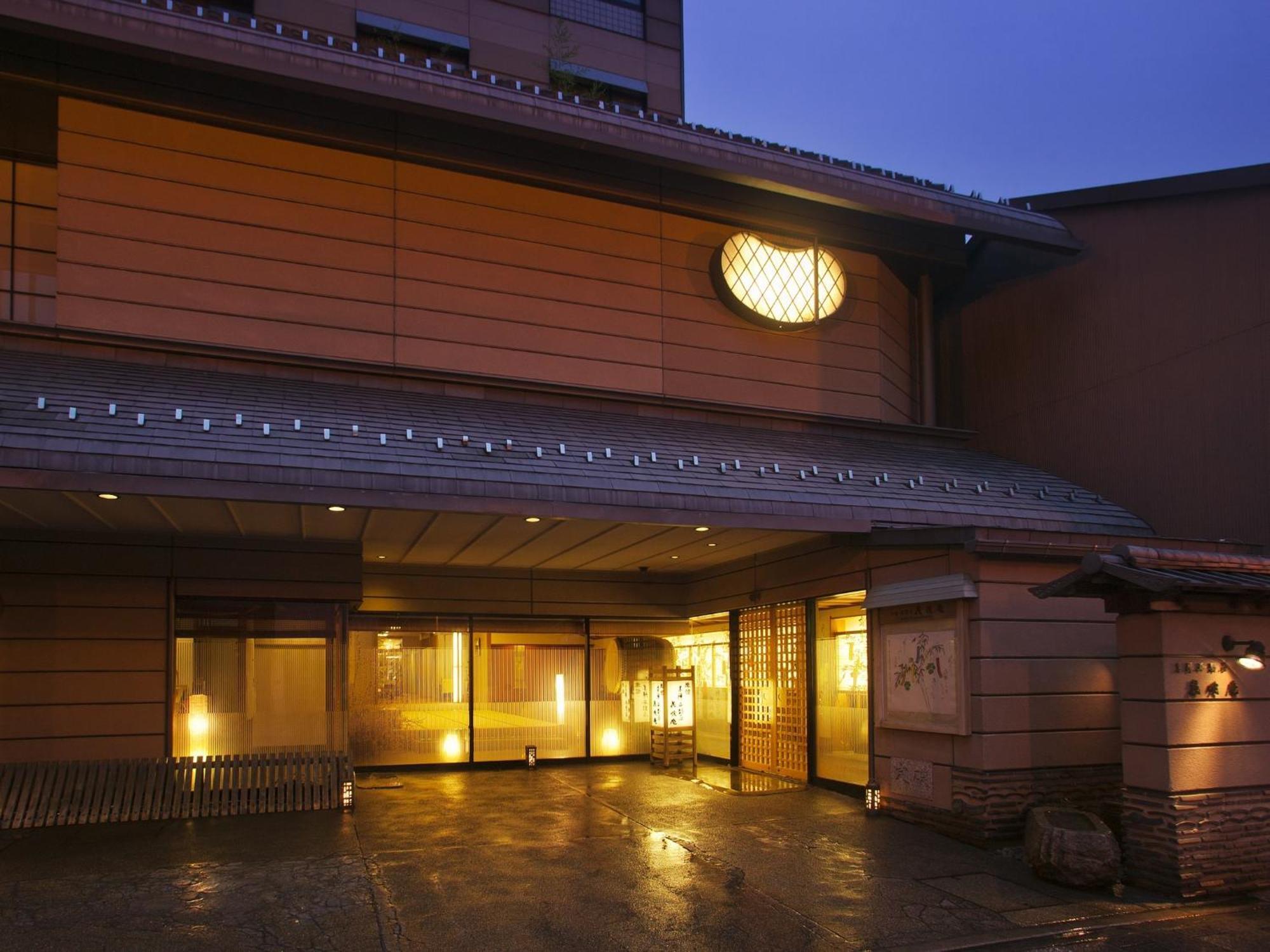 Hotel Honjin Hiranoya Kachoan Takayama  Esterno foto