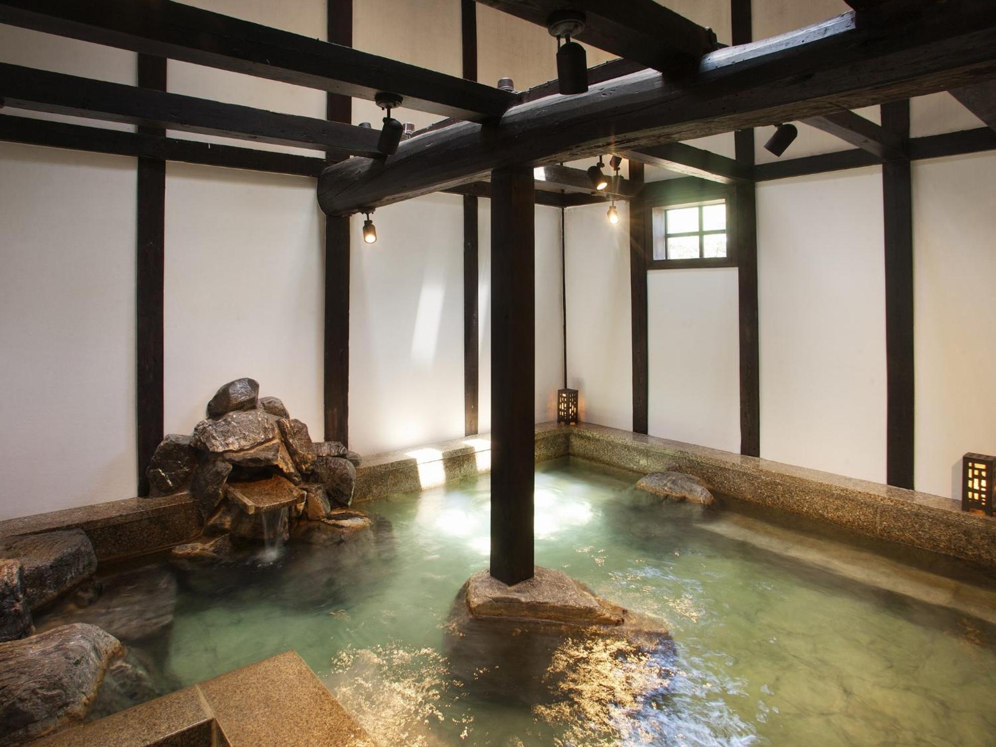 Hotel Honjin Hiranoya Kachoan Takayama  Esterno foto