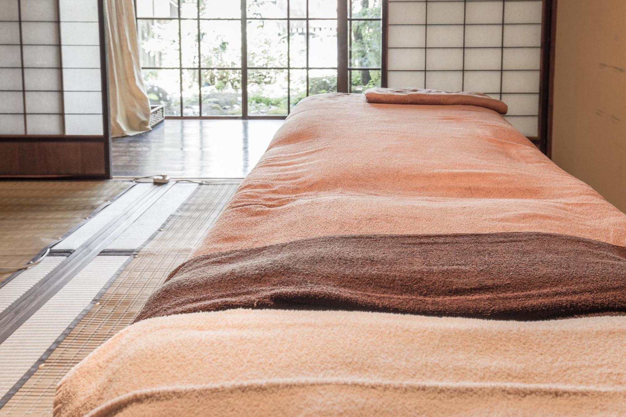 Hotel Honjin Hiranoya Kachoan Takayama  Esterno foto